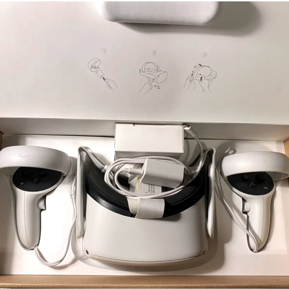 ‼️Great Deal‼️ Oculus MetaQuest 2 128GBS - Barley used
